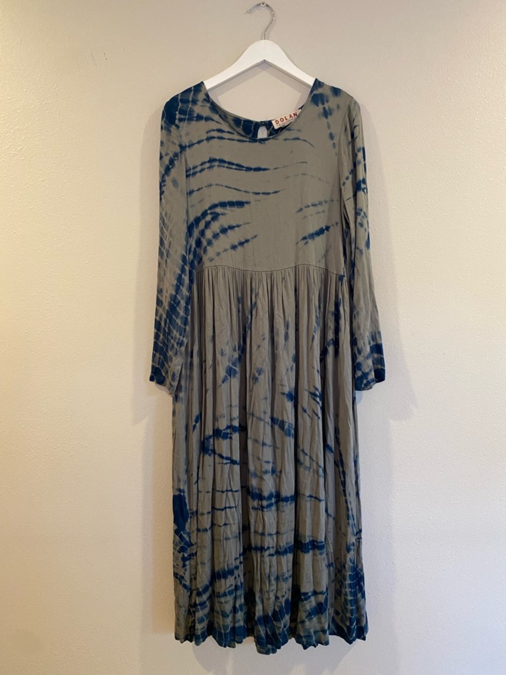 Dolan Left Coast Anthropologie Tie Dye Maxi Dress M Gray Blue Boho Long Sleeve - Picture 2 of 14